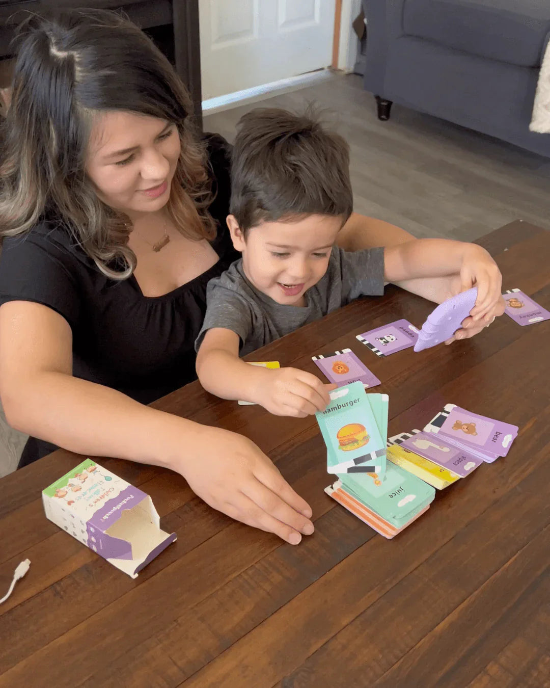 Priča jedne mame: kako je KinderSpeech™ pomogao mom autističnom sinu da progovori